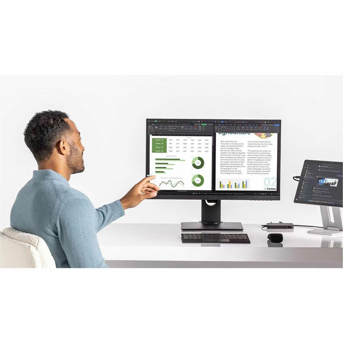 Gigabit Ethernet on the Microsoft Surface USB4 Dock ensures stable wired connectivity.