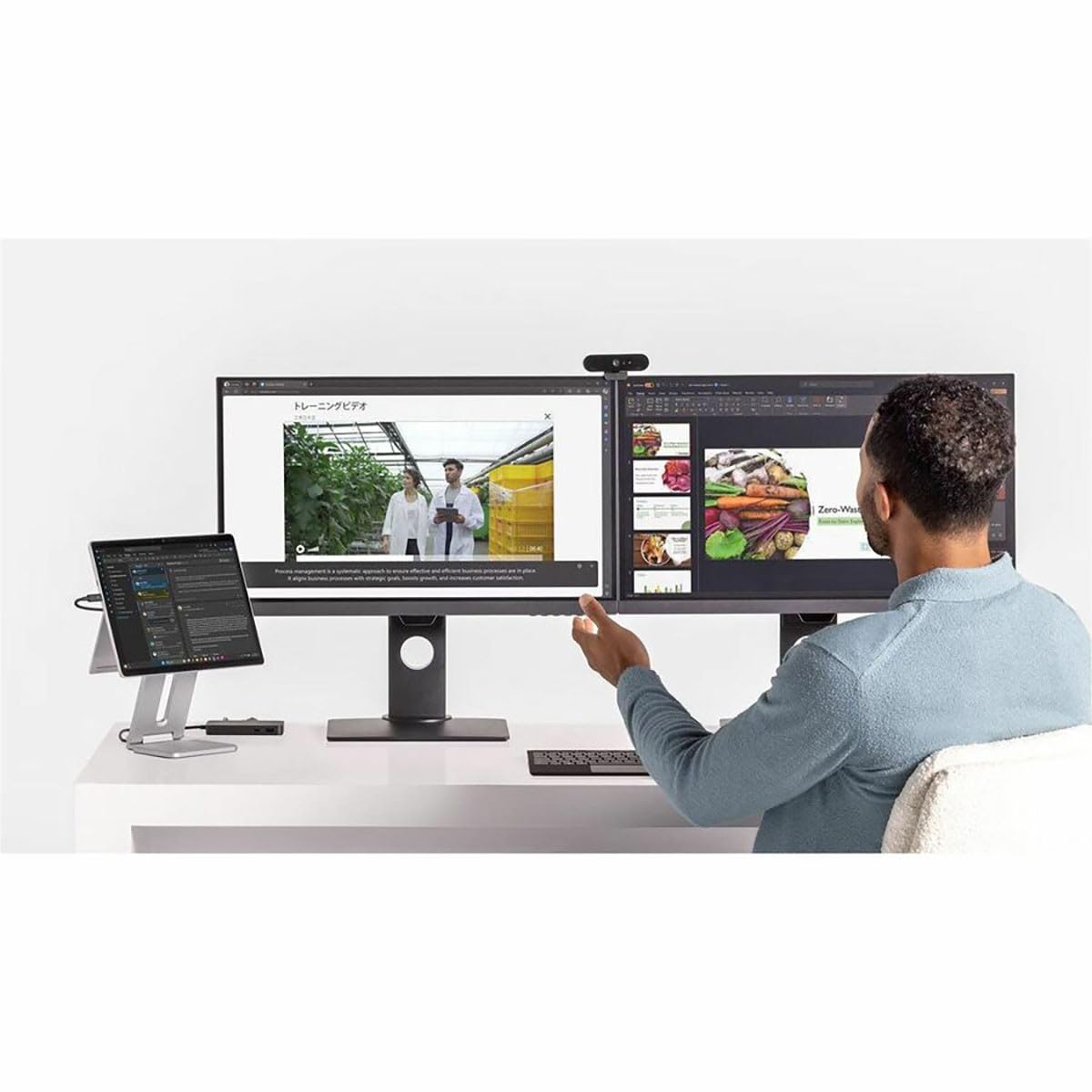 High-speed data support on the Microsoft Surface USB4 Dock up to 40 Gbps.