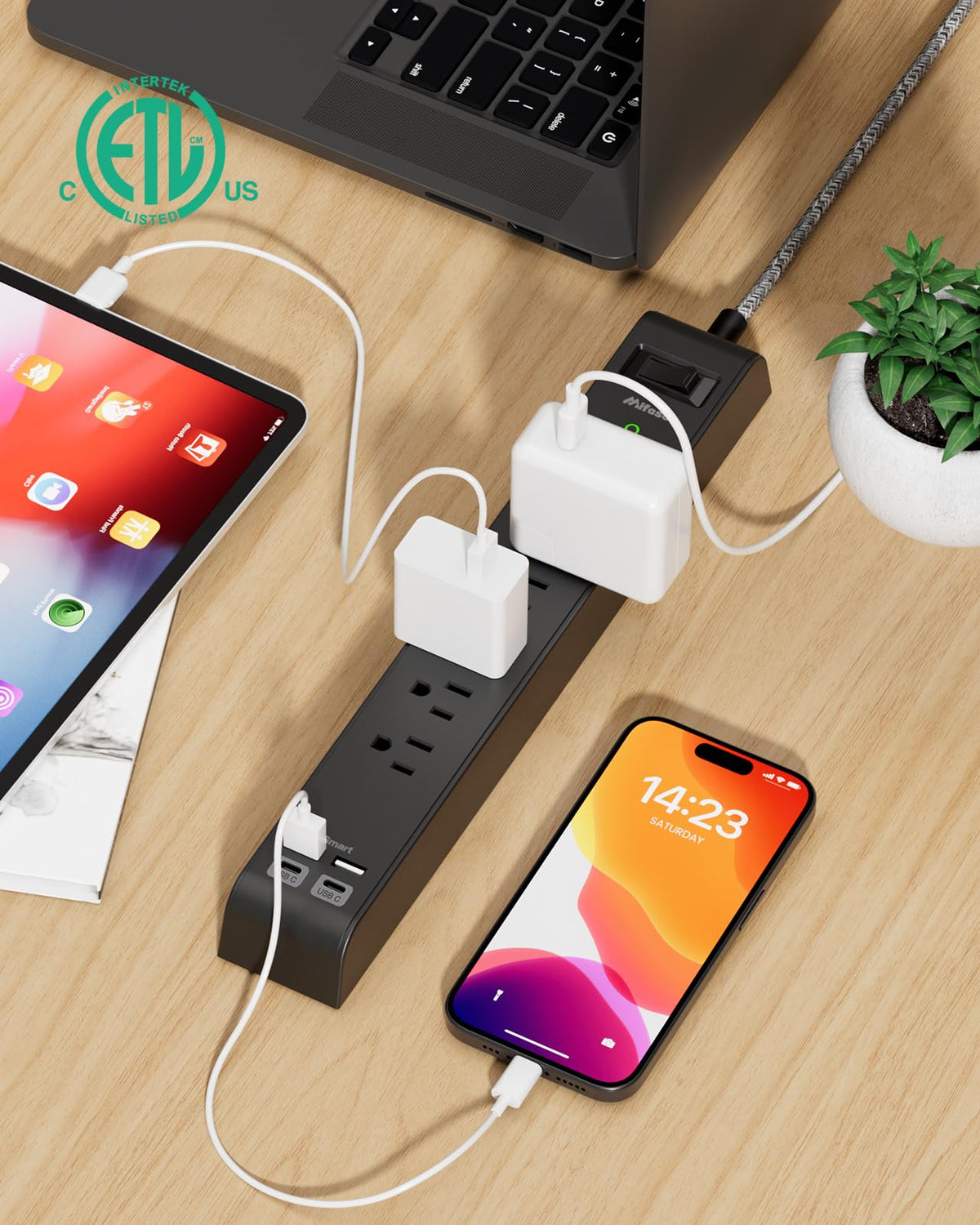 Mifaso right-angle flat plug close-up, saves space behind furniture