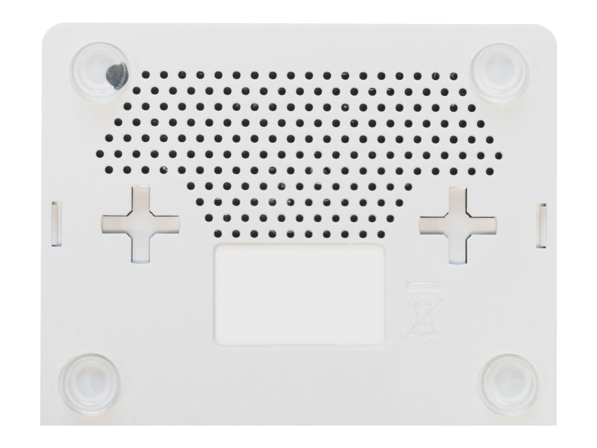 MikroTik hEX RB750Gr3 LED indicators offer at-a-glance activity monitoring