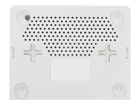 MikroTik hEX RB750Gr3 LED indicators offer at-a-glance activity monitoring