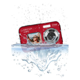 Minolta 32GB card and rechargeable battery included for ready-to-shoot adventures.