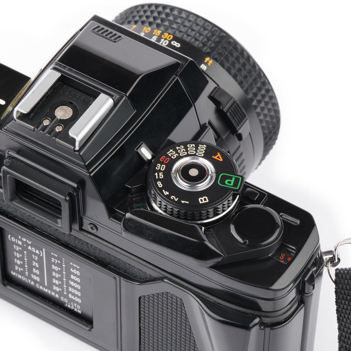 Minolta MD 50mm f/2 lens attached to X-700 for sharp everyday portraits.