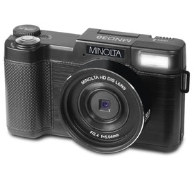 Minolta front view showing compact body and intuitive grip for confident handling