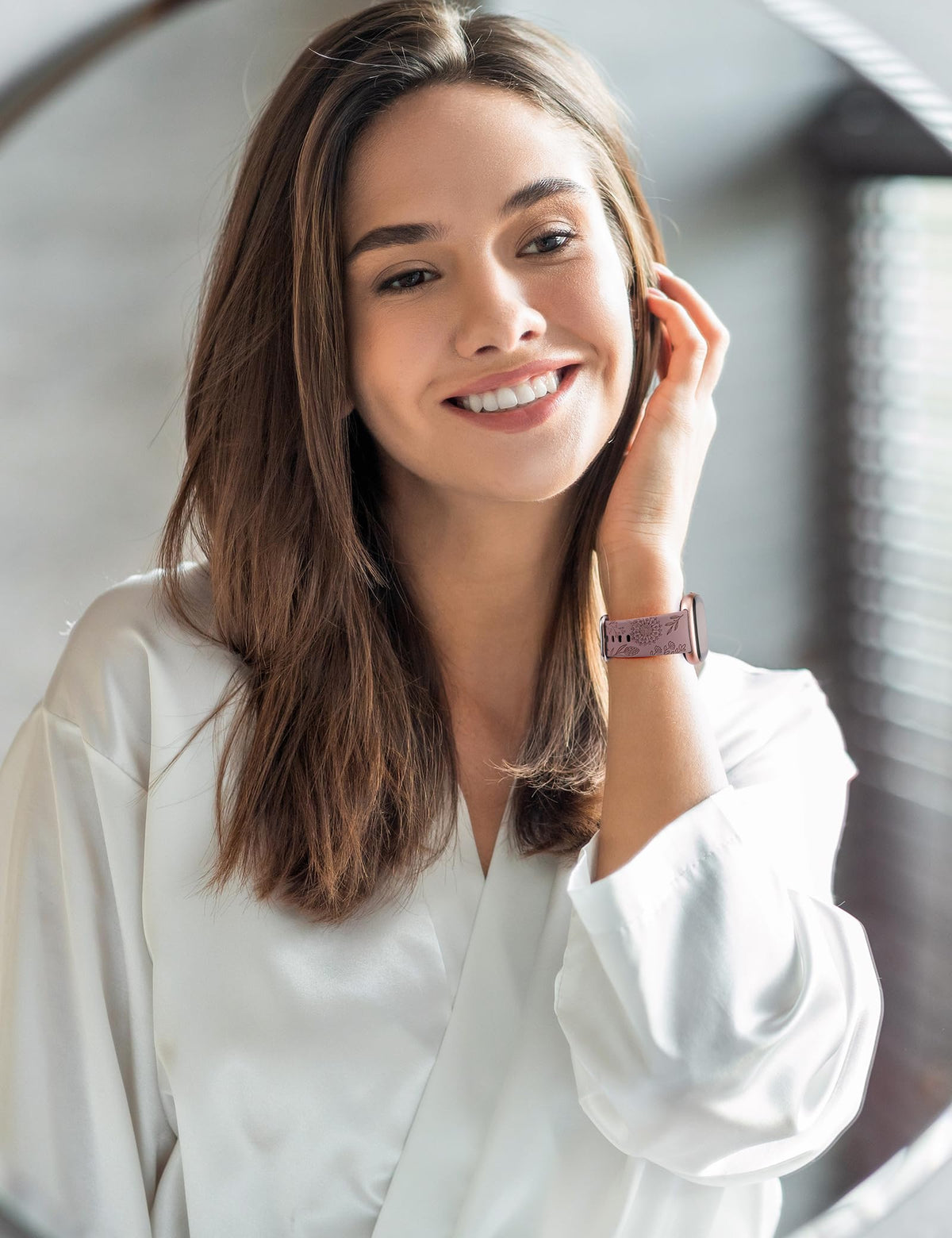 Minyee soft silicone Versa band: reliable fit and easy installation.