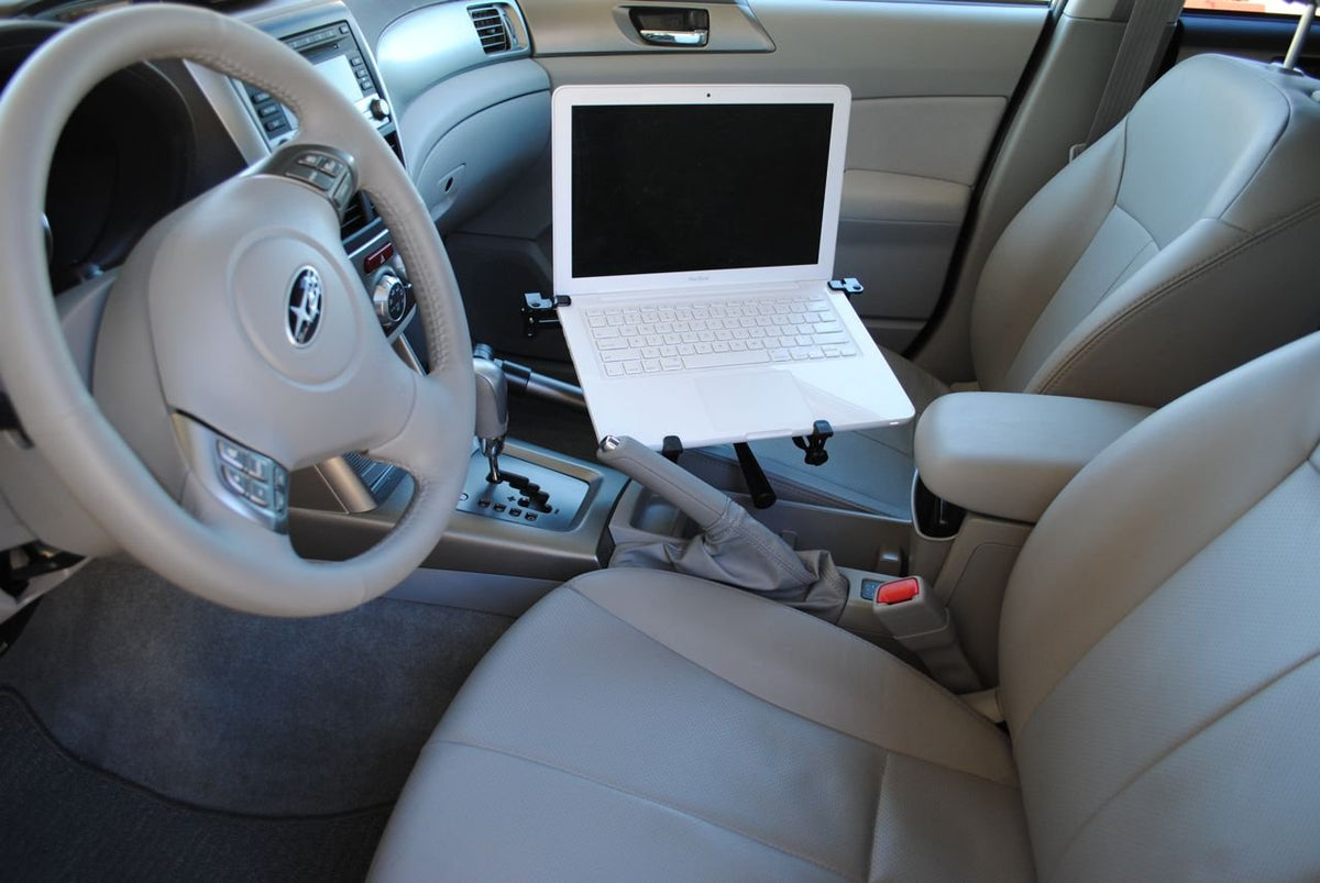 Mobotron MS-526 30mm telescoping tube enables precise in-vehicle positioning.