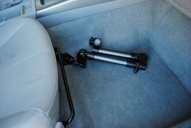 Mobotron MS-526B in-cab setup illustrates quick, tool-free installation.