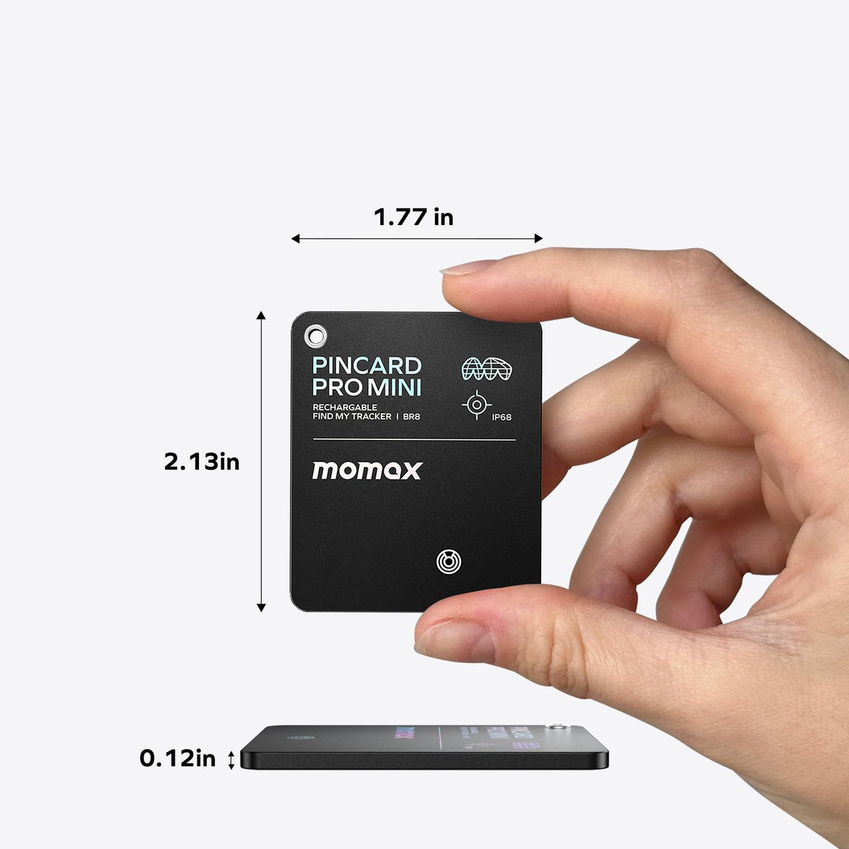 MOMAX Wallet Tracker Card IP68 waterproof design for outdoor use.