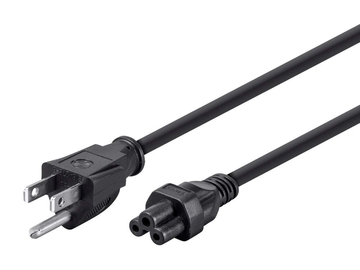 Monoprice front NEMA 5-15P plug showing grounded connection and reliable fit