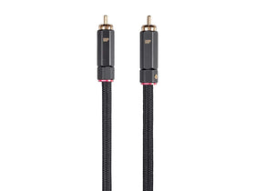 Monoprice Onix double shielded copper braiding helps reduce interference and preserve clarity.