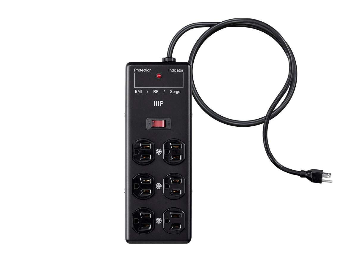 Monoprice detail of outlets and LED status indicator showing protection benefit