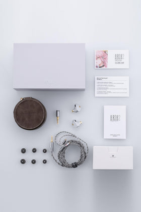 Moondrop ARIA 2 0.78mm 2-pin cable shown for secure connectivity.