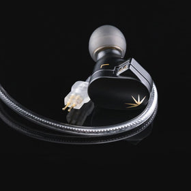 Moondrop CHU II brass CNC nozzle provides precise timbre and dense acoustic delivery.