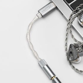 Moondrop Echo-A 3.5mm jack close-up for high fidelity audio