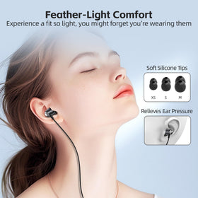 MORMOQUE inline microphone and button detail enabling hands-free calls