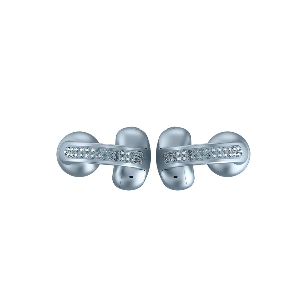 Moto Buds Loop control buttons enable quick hands-free commands.