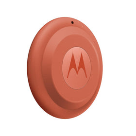 Motorola Moto Tag 2 close-up of texture and label highlighting durable waterproof benefit