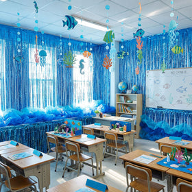 Moukeren blue mesh panel enhances depth and texture in ocean setups