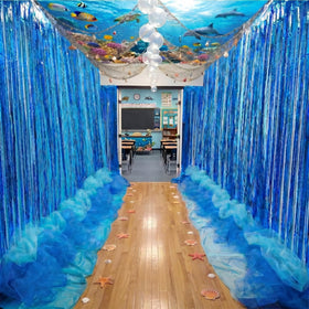 Moukeren under-the-ocean blue foil curtain as a vivid photo backdrop
