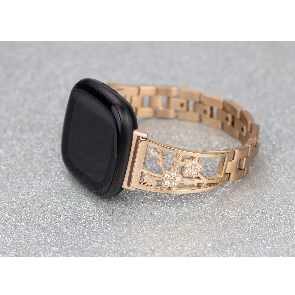 Mtozon rhinestone detail emphasizes jewelry-like finish for daily wear