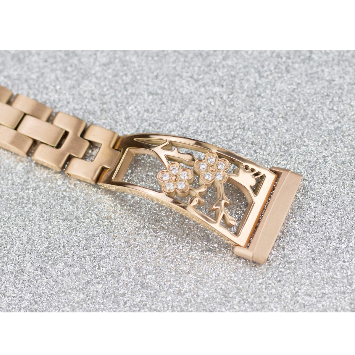 Mtozon Versa4/3 detail highlights sparkling rhinestones and durable stainless steel