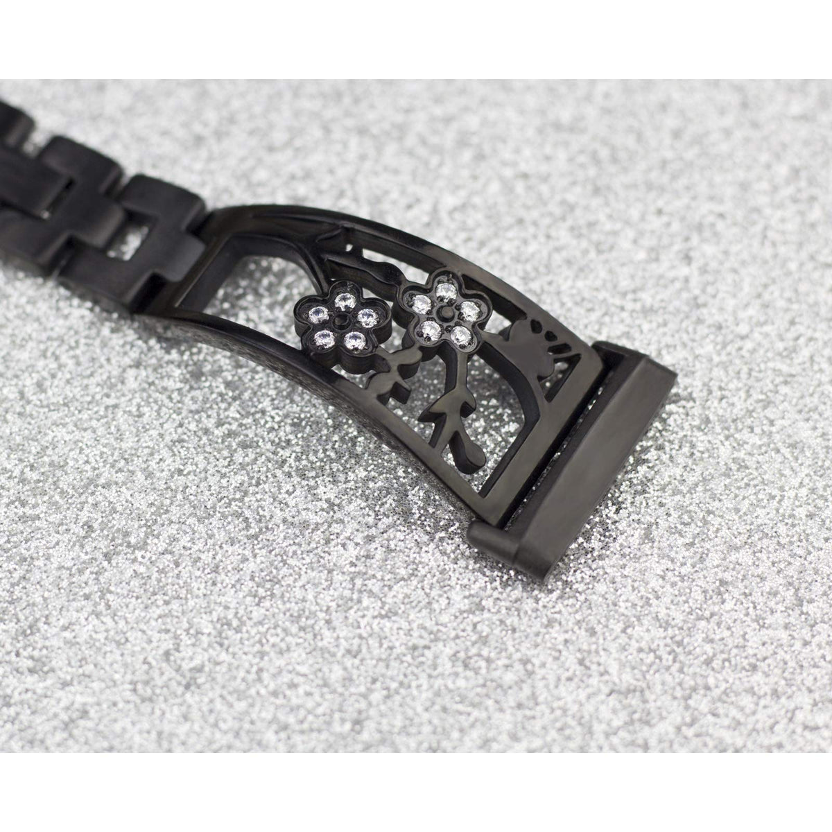 Mtozon bracelet side view on Versa 3, slim profile fits comfortably.