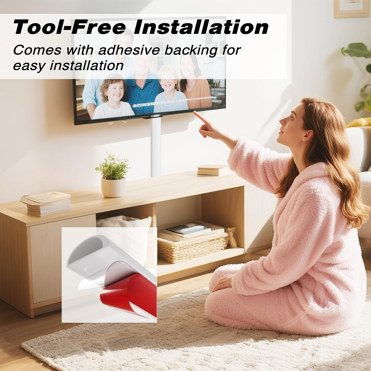 MUSRCYIO white finish cord hider blends with modern interiors.