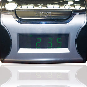 Naxa close-up of 0.9-inch LED display for high-contrast time reading