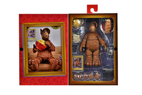 NECA ALF next to another figure illustrating scale and shelf compatibility