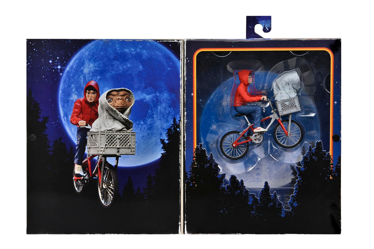 NECA close-up on figure paint and sculpt detail, high fidelity screen-accurate finish