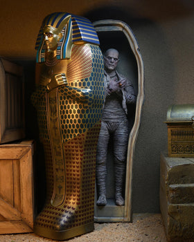 NECA sarcophagus with 7-inch figure showing accurate scale integration benefit