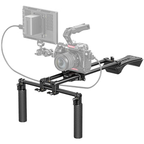 NEEWER SR004 portable shoulder rig kit for steady on-shoulder filming during long takes.