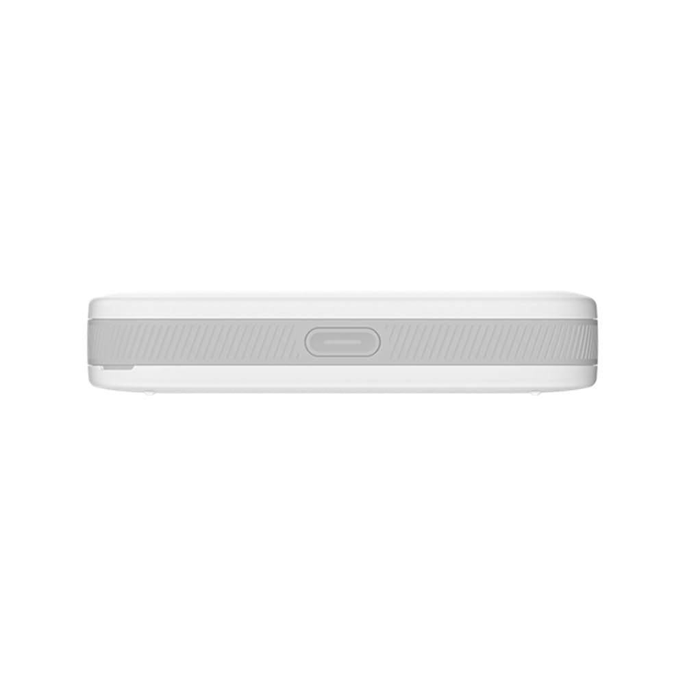 NETGEAR Nighthawk M6 renewed white packaging ready.