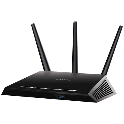 NETGEAR Nighthawk R6900P front view, fast Wi-Fi for multiple devices