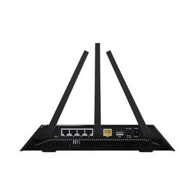 USB ports on the NETGEAR Nighthawk R7000 share storage and printers across devices