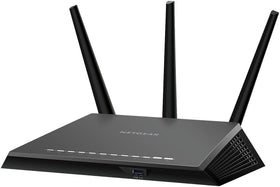NETGEAR Nighthawk R7000 with wide wireless coverage for seamless streaming across rooms