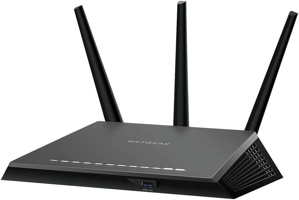 NETGEAR Nighthawk R7000 with wide wireless coverage for seamless streaming across rooms