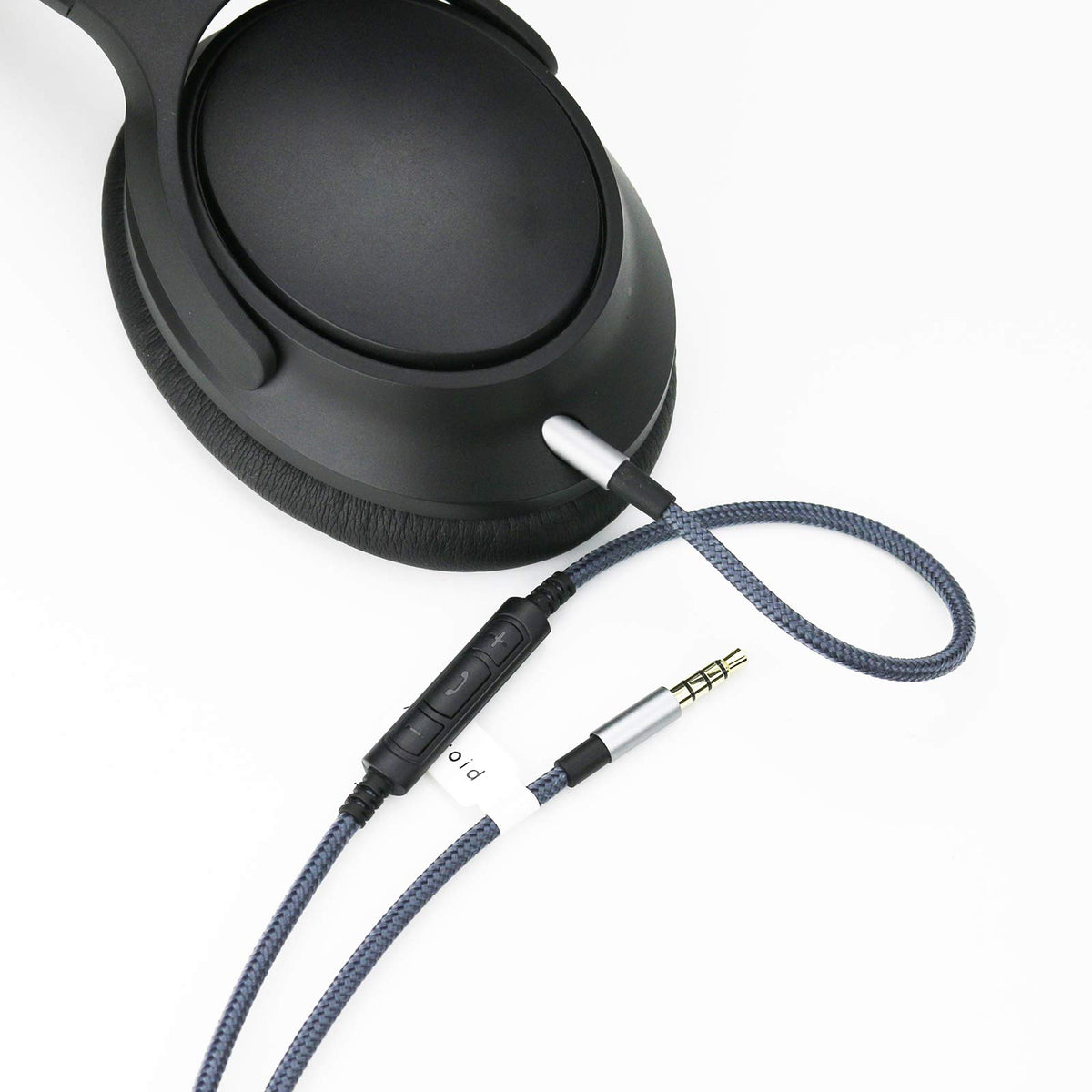 NewFantasia connected to Bose headphones restoring wired audio and controls