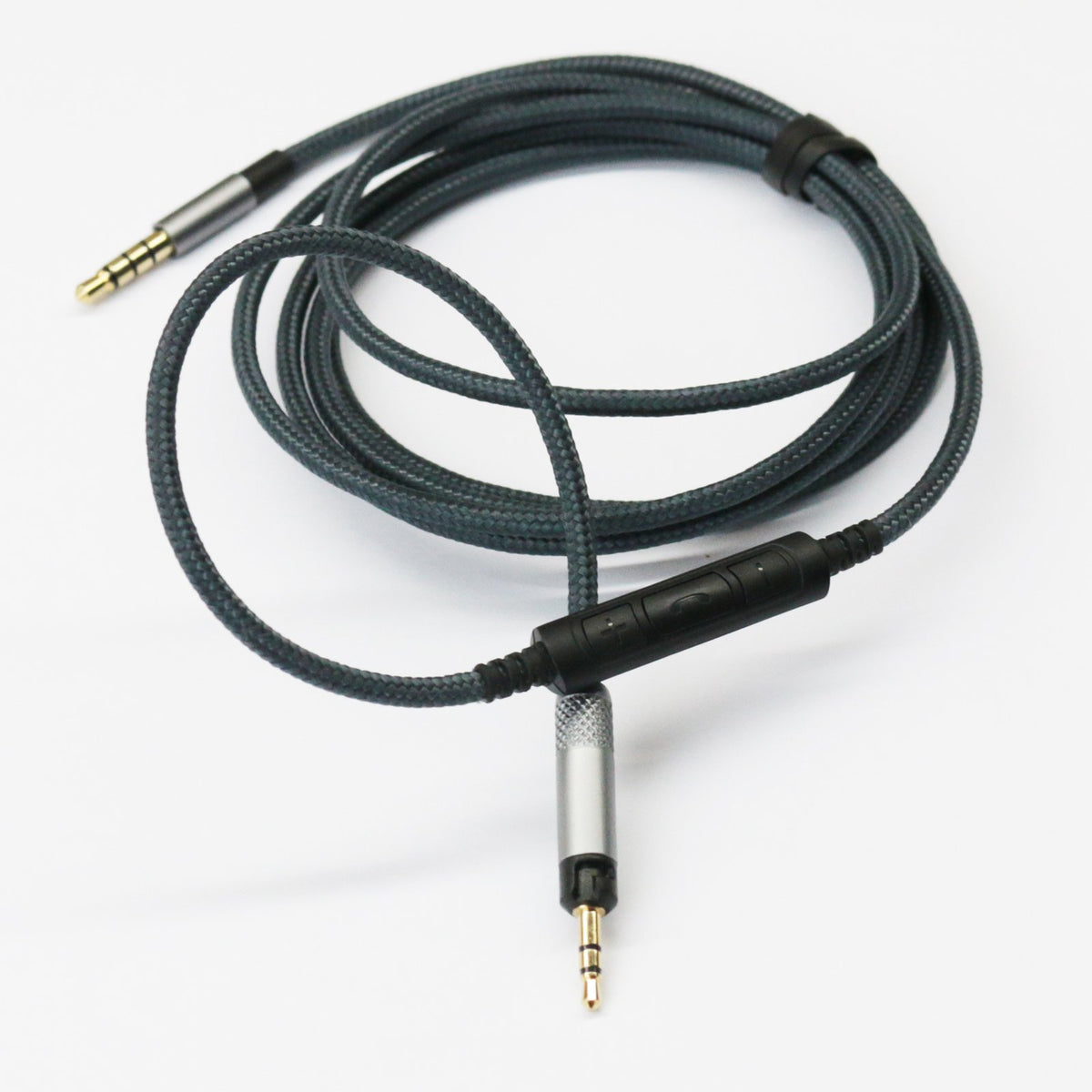 NewFantasia inline remote and mic clearly visible for hands‑free control