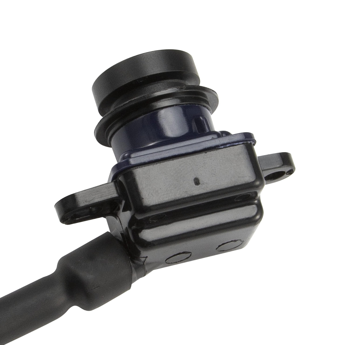 NFSpeeding ultra-wide 170° view helps you see more while reversing.