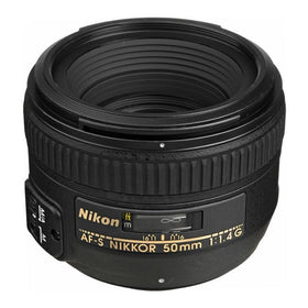 Nikon 50mm f/1.4G lens close-up aperture blades capture smooth bokeh