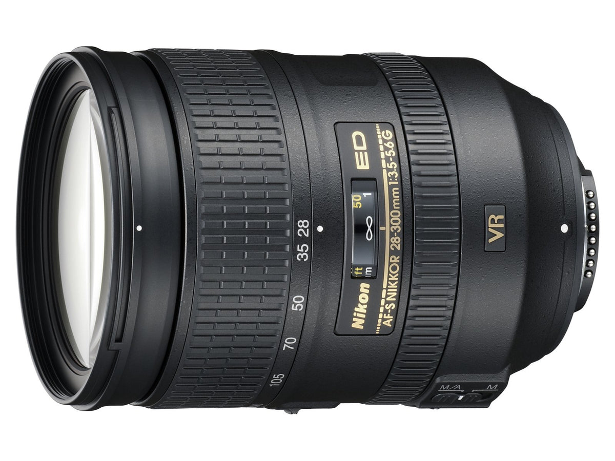 Nikon AF-S 28-300mm lens front element for versatile travel framing and sharpness