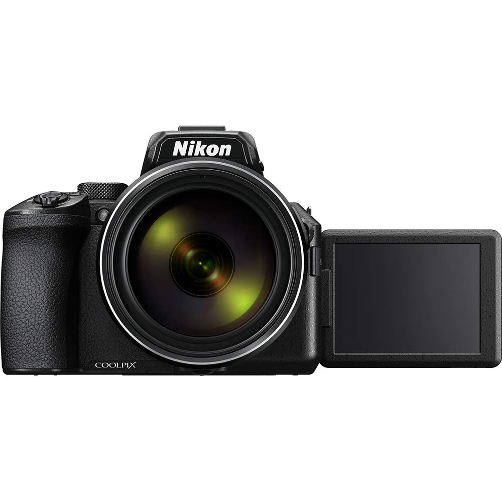 Nikon COOLPIX P950 4K UHD video records action with clarity