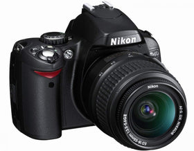 Nikon D40 battery and charger ready for shooting sessions