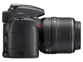 Nikon D5000 D‑Movie mode captures 720p video with sound.