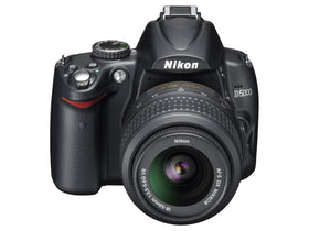 Nikon D5000 in-use sample image showcases vibrant colors.