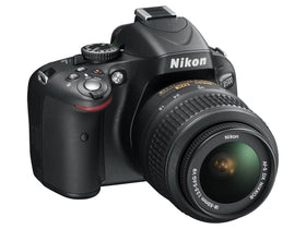 Nikon D5100 front view for comfortable handheld shooting