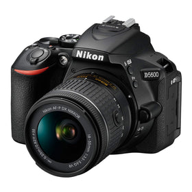 Nikon D5600 front view with kit lens ready for everyday shooting