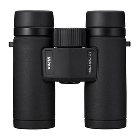 Nikon Monarch M7 wide field view enables easy spotting of birds