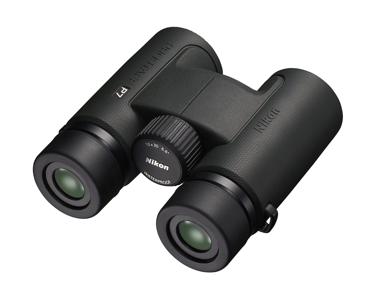 Nikon PROSTAFF P7 10x30 lens coatings delivering bright, clear images